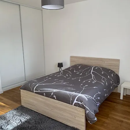 Cozy 1-bedroom N1 Apartamento *